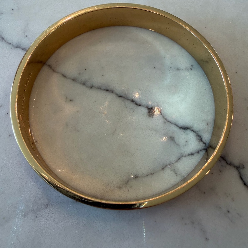 Kate Spade Pink Enamel Gold Tone Bangle Bracelet - Picture 4 of 5